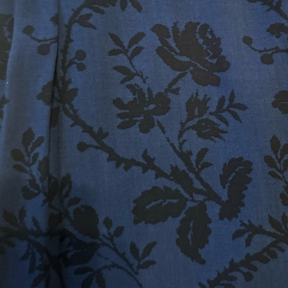 Old Navy Floral Tunic - Picture 5 of 8